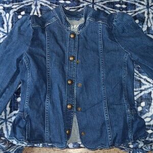 Kids GAP XL over Jean jacket